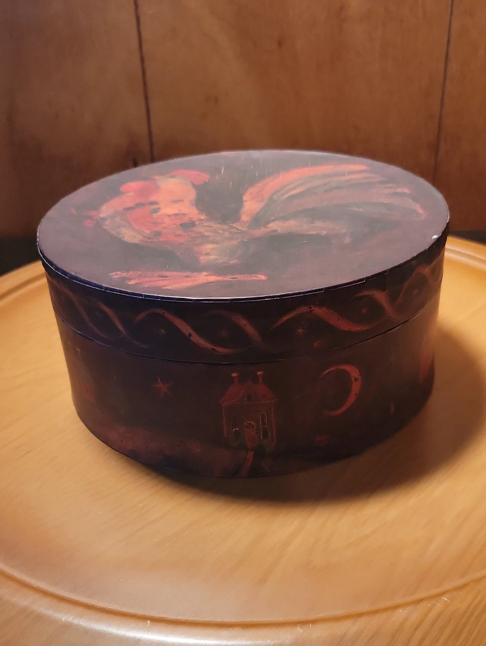 Lang Primitive Rooster Painted Box Round Candle Gift Set